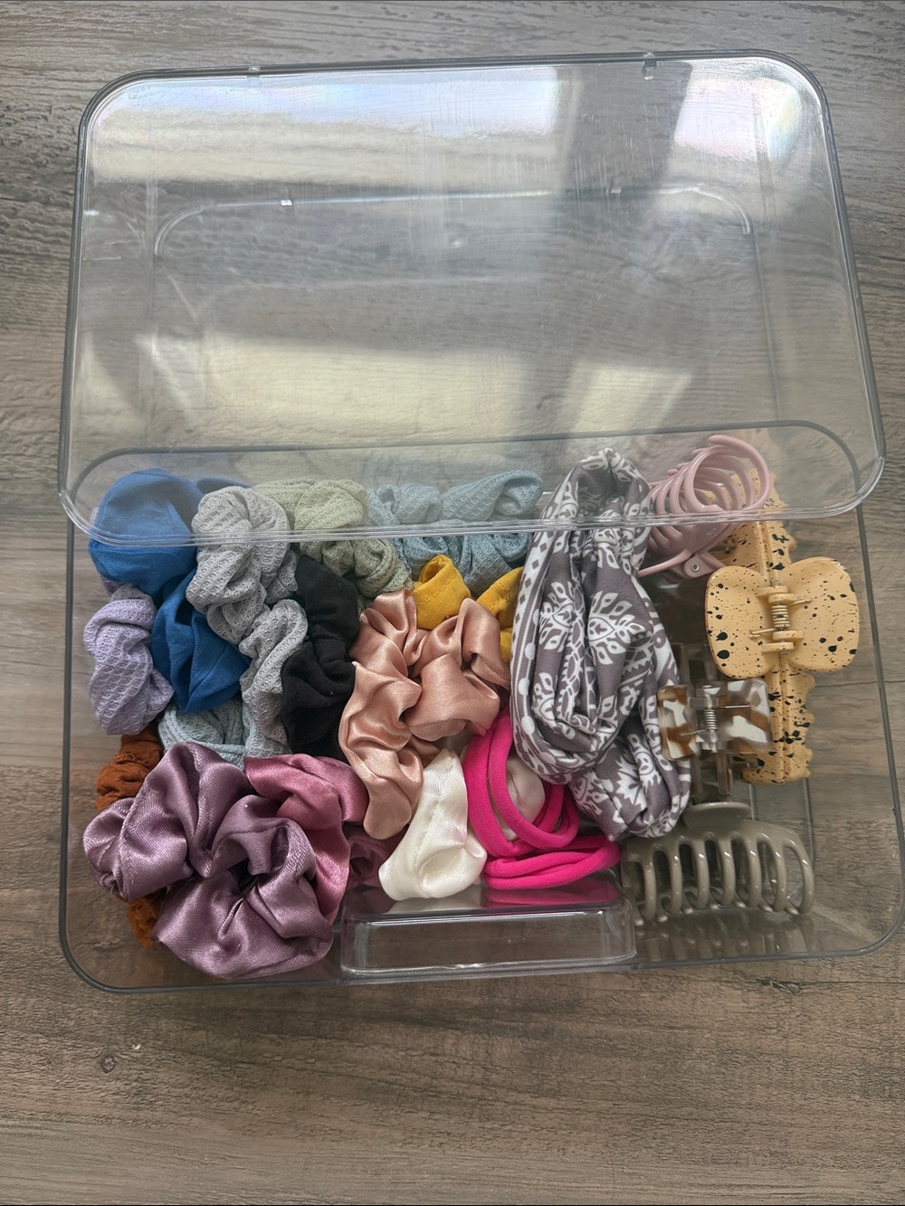 Assorted Hair Scrunchies and Clips Set - Pink, Purple, Blue, Gray, Cream